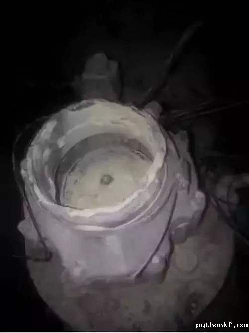 空压机报废现场